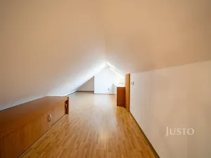 Prodej bytu 1+kk, Třeboň, Šmeralova, 42 m2