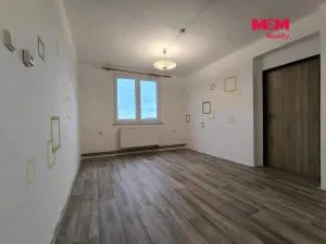 Prodej bytu 2+1, Bušanovice - Želibořice, 54 m2