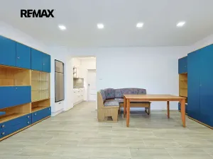 Pronájem bytu 2+kk, Plzeň, Kotíkovská, 47 m2