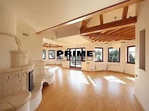 Pronájem rodinného domu, Praha, Na cípu, 440 m2