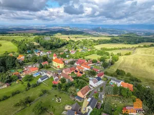 Prodej rodinného domu, Hrobčice, 360 m2