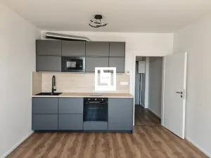 Pronájem bytu 1+kk, Olomouc, Loudova, 28 m2