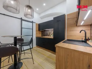 Prodej bytu 2+1, Karlovy Vary, Tržiště, 51 m2