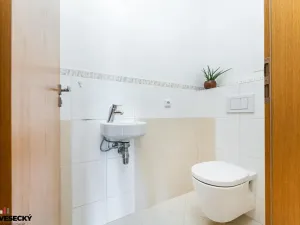 Prodej bytu 3+kk, Praha - Třeboradice, Špeciánova, 74 m2