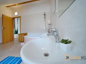 Prodej komerčního pozemku, Heřmánkovice, 40632 m2