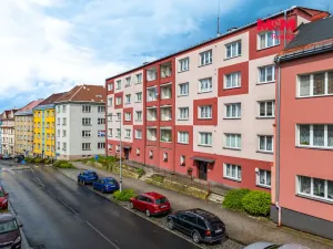 Prodej bytu 2+1, Aš, Hlavní, 51 m2