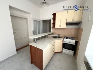 Pronájem bytu 1+1, Přerov, Žerotínovo nám., 30 m2