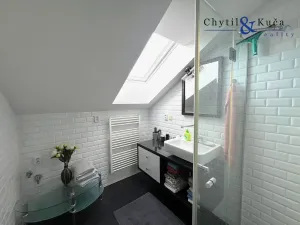 Prodej atypického bytu, Beňov, 235 m2