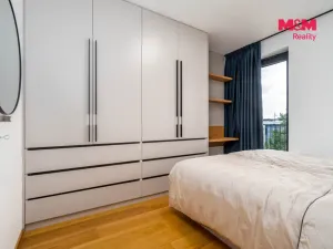 Prodej bytu 2+kk, Hradec Králové - Pražské Předměstí, Gočárova třída, 48 m2