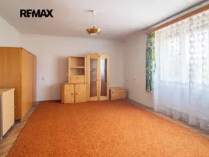 Prodej rodinného domu, Velké Bílovice, 180 m2