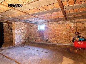 Prodej rodinného domu, Velké Bílovice, 180 m2