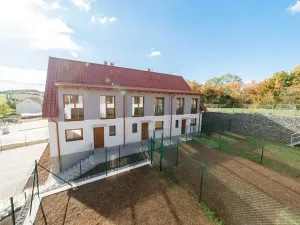 Prodej bytu 4+kk, Mořina, 106 m2
