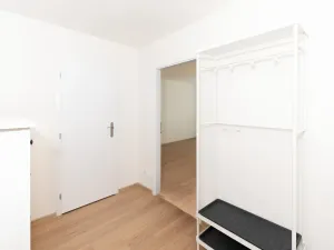 Pronájem bytu 1+1, Praha - Bohnice, Eledrova, 38 m2