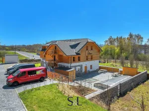 Prodej bytu 2+kk, Horní Planá, 62 m2