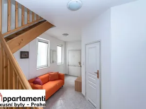 Prodej bytu 2+1, Praha - Nové Město, Ječná, 68 m2