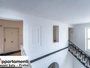 Prodej bytu 2+1, Praha - Nové Město, Ječná, 68 m2