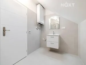 Prodej bytu 1+kk, Praha - Zbraslav, Elišky Přemyslovny, 30 m2