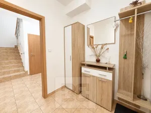 Pronájem bytu 3+kk, Modřice, Přízřenická, 90 m2
