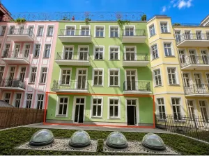 Prodej bytu 6+kk a větší, Karlovy Vary, Divadelní náměstí, 181 m2