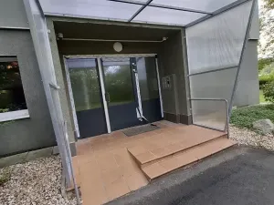 Prodej bytu 2+1, Karlovy Vary, Západní, 59 m2