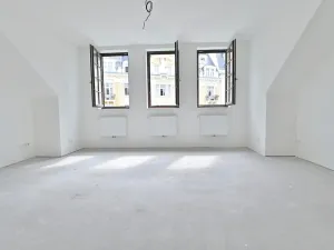 Prodej bytu 3+kk, Karlovy Vary, Zámecký vrch, 102 m2