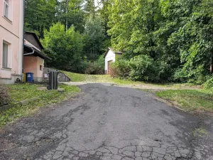 Pronájem garáže, Tanvald, Poštovní, 61 m2