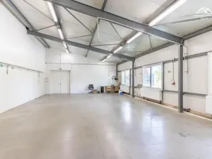 Pronájem výrobních prostor, Chotěboř, 1694 m2