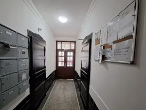 Pronájem bytu 2+kk, Praha - Žižkov, Roháčova, 60 m2