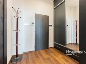 Prodej bytu 2+kk, Olomouc, Javoříčská, 75 m2