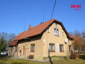 Prodej rodinného domu, Vestec, 349 m2