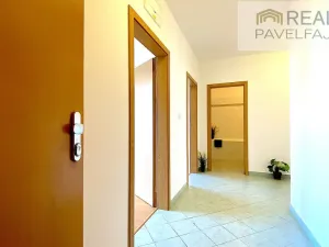 Pronájem bytu 3+kk, Praha - Hostivař, Bratislavská, 67 m2