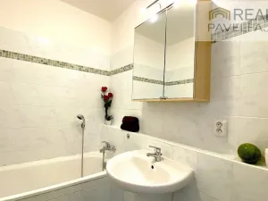 Pronájem bytu 3+kk, Praha - Hostivař, Bratislavská, 67 m2