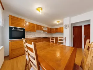 Prodej rodinného domu, Žulová, 220 m2