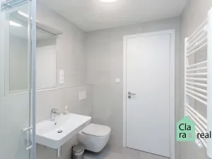 Pronájem bytu 1+kk, Praha - Vysočany, Piskáčkových, 28 m2