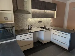 Prodej vícegeneračního domu, Dříteň, 332 m2