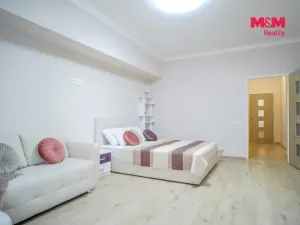 Pronájem bytu 1+1, Karlovy Vary, Jateční, 40 m2