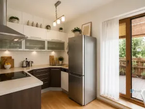 Prodej bytu 2+kk, Zbuzany, Lomená, 51 m2