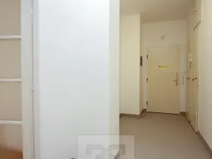 Pronájem bytu 2+1, Praha - Holešovice, Vinařská, 52 m2