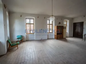 Prodej rodinného domu, Černá v Pošumaví, 190 m2