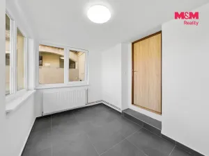 Prodej rodinného domu, Blšany u Loun, 400 m2