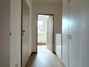 Prodej bytu 2+kk, Znojmo, Pražská, 49 m2
