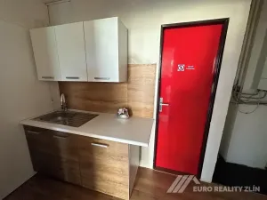 Pronájem obchodního prostoru, Zlín, Dlouhá, 86 m2