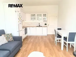 Pronájem bytu 2+kk, Praha - Smíchov, Matoušova, 55 m2