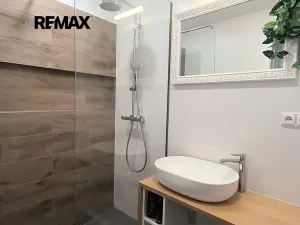 Pronájem bytu 2+kk, Praha - Smíchov, Matoušova, 55 m2