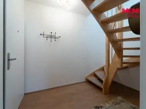 Prodej rodinného domu, Ořech, Karlštejnská, 112 m2