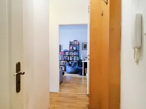 Prodej bytu 2+1, Ostrava, Zeyerova, 42 m2