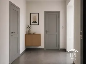 Pronájem bytu 2+kk, Praha - Holešovice, Veverkova, 42 m2