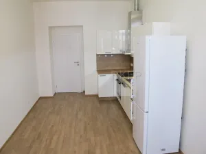 Pronájem bytu 2+kk, Praha - Libeň, Vacínova, 37 m2