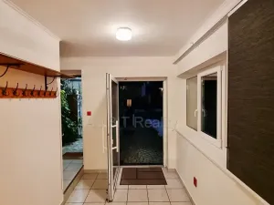 Pronájem kanceláře, Praha - Řepy, Žalanského, 60 m2