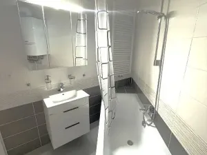 Pronájem bytu 3+kk, Praha, Bubenečská, 80 m2